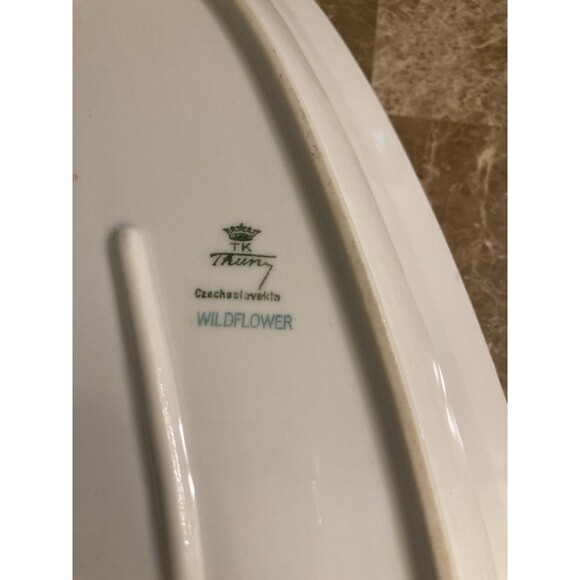 TK Thun Czechoslovakia China, Oval Platter, Vintage Wildflower 12” X 5.25” - Picture 6 of 10